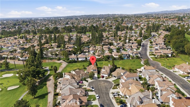 Detail Gallery Image 4 of 55 For 1000 Henrietta, Placentia,  CA 92870 - 3 Beds | 2/1 Baths