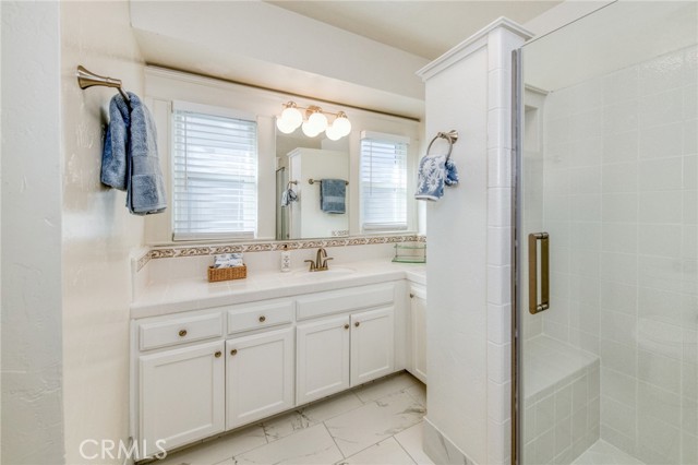 Detail Gallery Image 25 of 41 For 701 E Clinton, Fresno,  CA 93704 - 3 Beds | 1 Baths