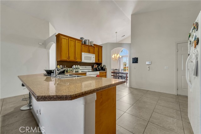 Detail Gallery Image 9 of 35 For 8412 Jimson Ave, California City,  CA 93505 - 3 Beds | 2 Baths