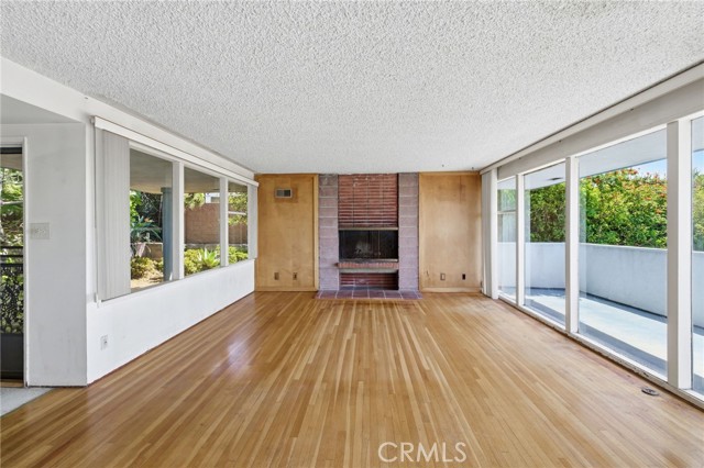 649 Gould Terrace, Hermosa Beach, California 90254, 4 Bedrooms Bedrooms, ,3 BathroomsBathrooms,Residential,For Sale,Gould,SB26071143