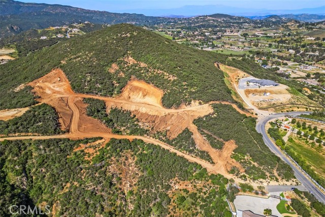 Detail Gallery Image 4 of 9 For 48 Hidden Meadow Cir, Murrieta,  CA 92562 - – Beds | – Baths