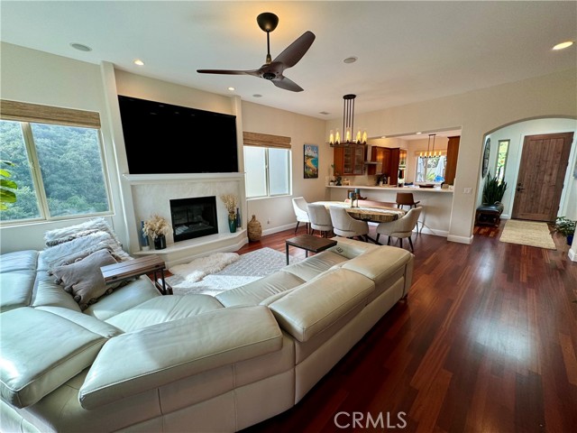 Detail Gallery Image 9 of 39 For 2555 Lupine Canyon Rd, Avila Beach,  CA 93424 - 3 Beds | 2/1 Baths