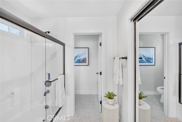 1324 Estel photo 40