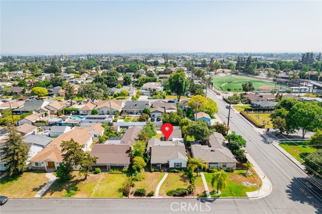 204 E Floral Avenue, Arcadia CA: https://media.crmls.org/medias/487a3441-900c-458f-9dda-c80b79cf5765.jpg