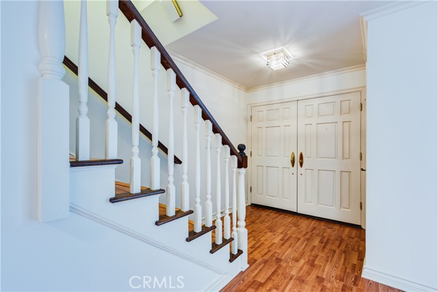 506 W Sierra Madre Boulevard, Sierra Madre CA: https://media.crmls.org/medias/487a7567-5939-4155-b2e0-e39eba6874de.jpg
