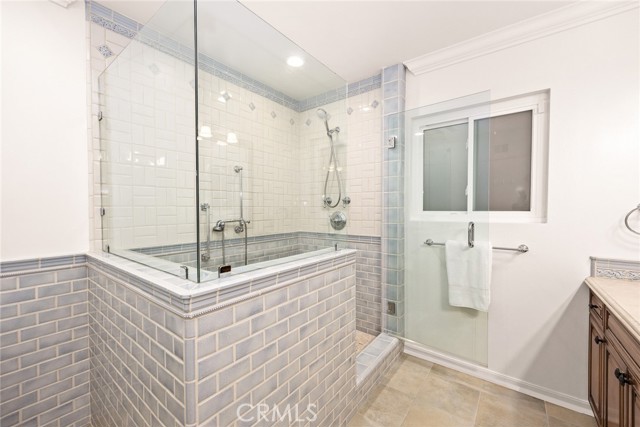 Detail Gallery Image 37 of 71 For 321 Wonderview Dr, Glendale,  CA 91202 - 4 Beds | 3 Baths