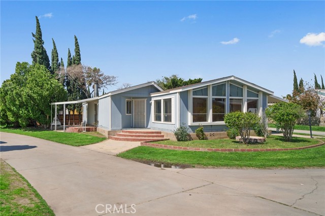 MLS# DW23051488