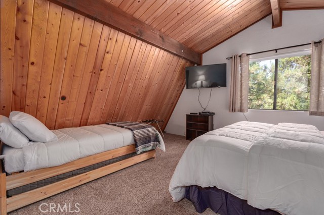 Detail Gallery Image 17 of 32 For 320 Hilltop Ln, Big Bear City,  CA 92314 - 2 Beds | 2 Baths