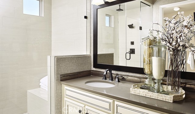 Detail Gallery Image 6 of 7 For 29895 Amethyst Way, Cathedral City,  CA 92234 - 3 Beds | 2/1 Baths