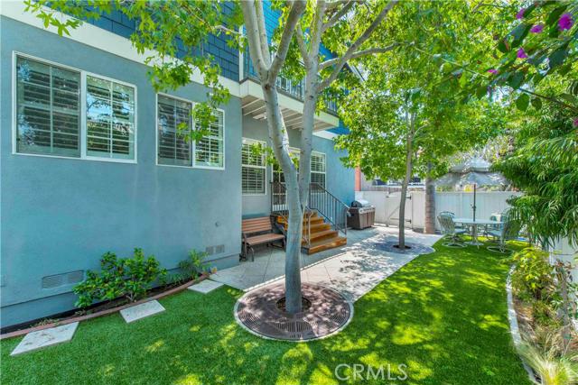 1701 Oak Avenue, Manhattan Beach, California 90266, 4 Bedrooms Bedrooms, ,3 BathroomsBathrooms,Residential,Sold,Oak,SB17043076