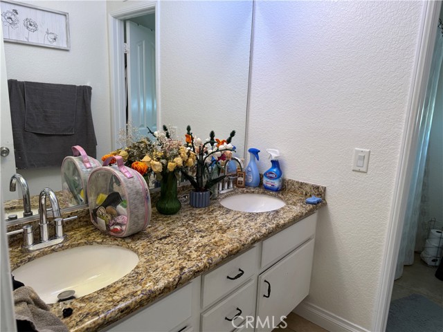 30097 Shoreline Drive, Menifee CA: https://media.crmls.org/medias/487e028e-f137-48b7-ac59-b76d05fa68c0.jpg