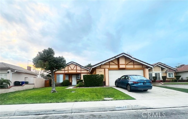 Detail Gallery Image 1 of 1 For 11644 Rancherias Dr, Fontana,  CA 92337 - 3 Beds | 2 Baths