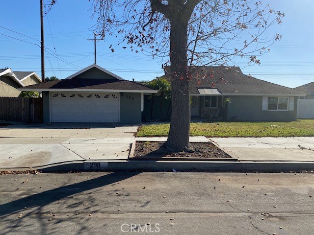 298 Azure Court, Upland, CA 91786