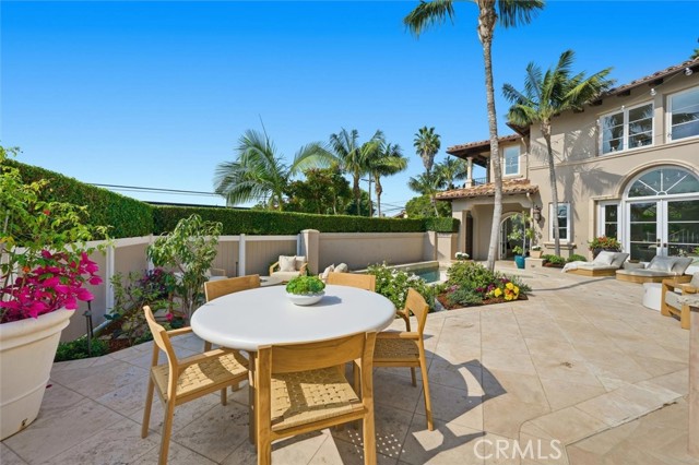 1000 Highview Ave, Manhattan Beach, California 90266, 5 Bedrooms Bedrooms, ,4 BathroomsBathrooms,Residential,For Sale,Highview Ave,SB25254287