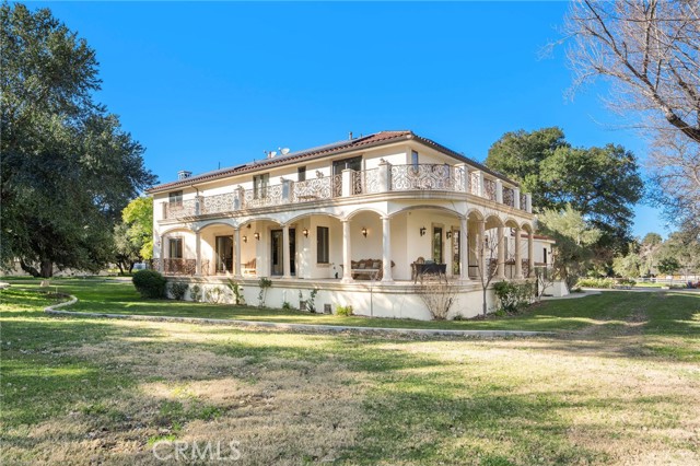 Detail Gallery Image 17 of 35 For 26933 Sand Canyon Rd, Canyon Country,  CA 91387 - 6 Beds | 7/2 Baths