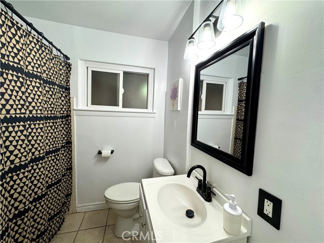 Detail Gallery Image 10 of 24 For 10811 Milano Ave, Norwalk,  CA 90650 - 4 Beds | 2 Baths