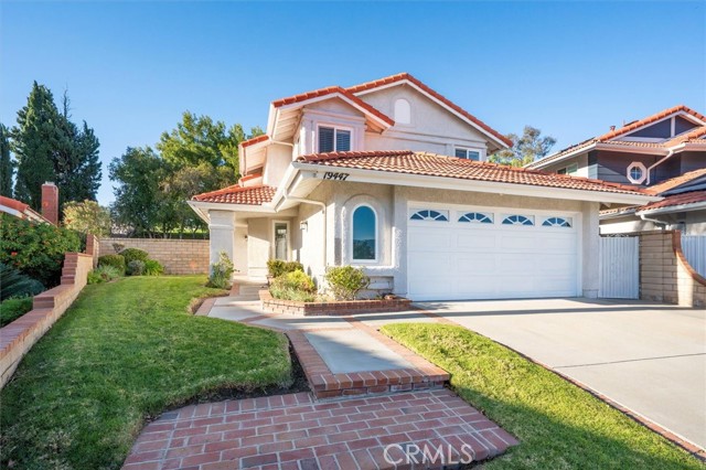 Detail Gallery Image 2 of 46 For 19447 Old Friend, Canyon Country,  CA 91351 - 4 Beds | 3 Baths