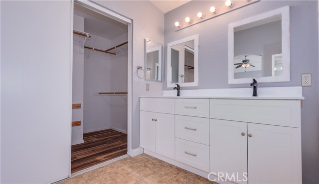 31695 Corte Avalos, Temecula CA: https://media.crmls.org/medias/48808ade-1fae-498b-bc9f-49e4751754e0.jpg