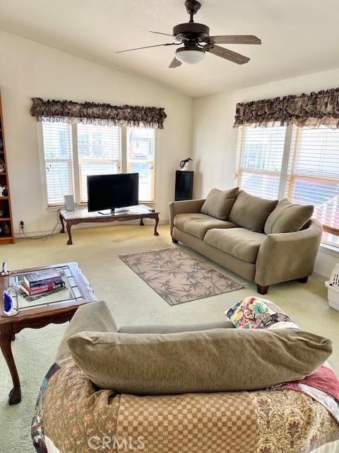 907 Ironwood Lane, Fountain Valley CA: https://media.crmls.org/medias/4881df42-6865-4d24-a17f-ab725c18cb34.jpg