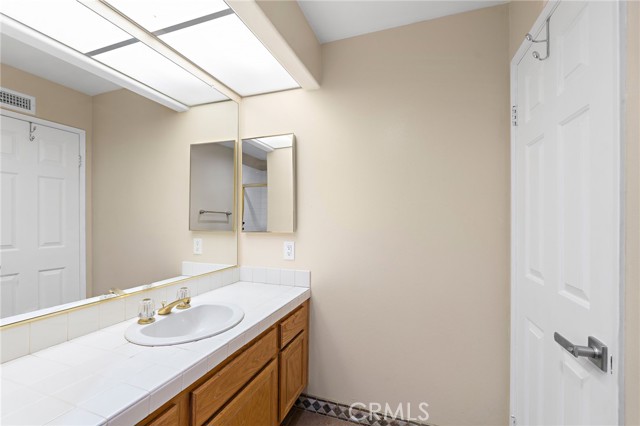 Detail Gallery Image 33 of 47 For 3617 Valley Ct, San Bernardino,  CA 92407 - 3 Beds | 2/1 Baths