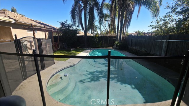 Detail Gallery Image 3 of 28 For 9909 Mona Lisa Ln, Bakersfield,  CA 93312 - 3 Beds | 2 Baths