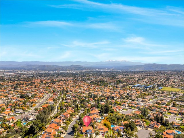 Detail Gallery Image 8 of 43 For 1475 Labrador, Corona,  CA 92882 - 4 Beds | 3 Baths