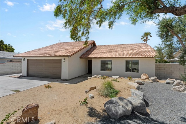 67305 Verona Road, Cathedral City CA: https://media.crmls.org/medias/4885c4b5-3b9d-4460-bc43-ddc9de4e69eb.jpg