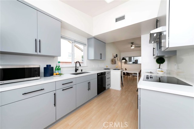 710 N Modena Street, Anaheim CA: https://media.crmls.org/medias/48863f67-d4b4-4f7a-9750-50e0a46abd25.jpg