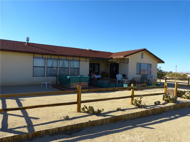 3475 Canyon Road, 29 Palms CA: https://media.crmls.org/medias/48870be4-bb48-46a6-9c3a-6eafe369feb3.jpg
