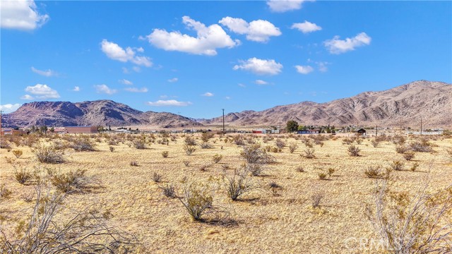 Detail Gallery Image 11 of 13 For 0 Milpas Dr, Apple Valley,  CA 92308 - – Beds | – Baths