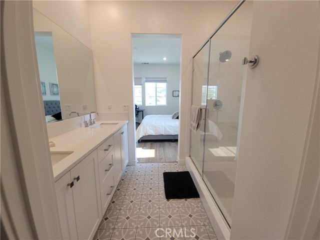 27078 Painted Sky Way, Valencia CA: https://media.crmls.org/medias/488b679e-b194-4860-86dc-5f75471bfcb9.jpg