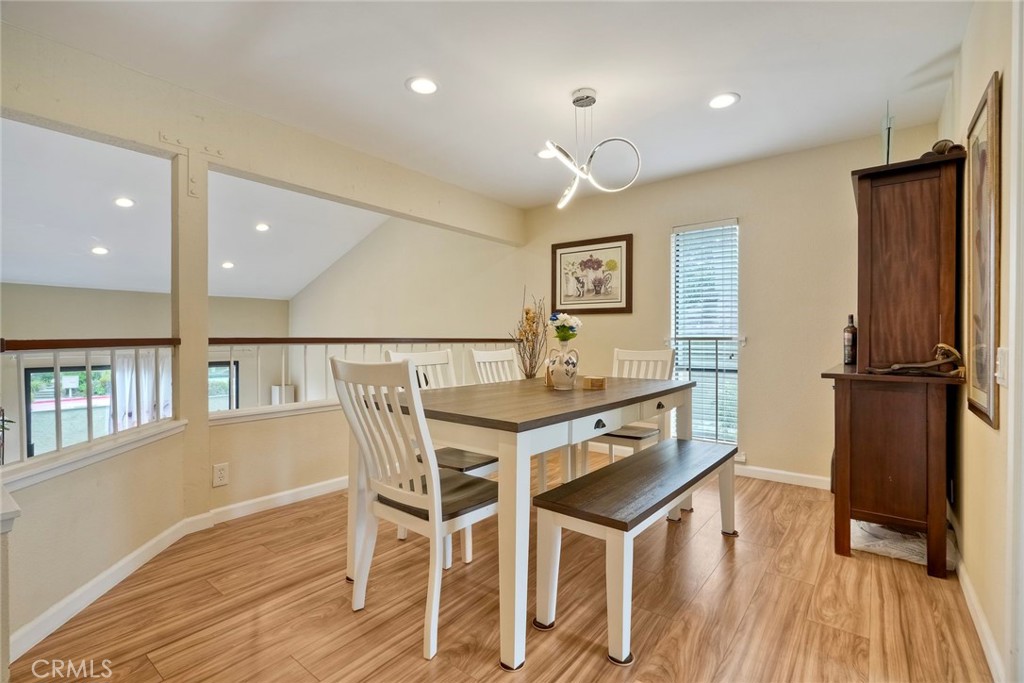 3304 Caminito Eastbluff - photo 6