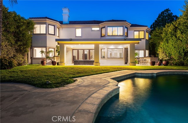 5418 Amber Circle, Calabasas CA: https://media.crmls.org/medias/488c5c56-1c92-4ccf-9b2c-fa2b83e44666.jpg