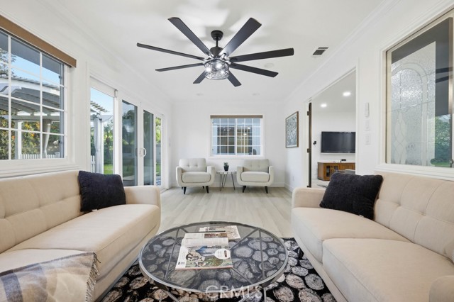 Detail Gallery Image 24 of 66 For 10232 Hialeah, Cypress,  CA 90630 - 5 Beds | 2/1 Baths