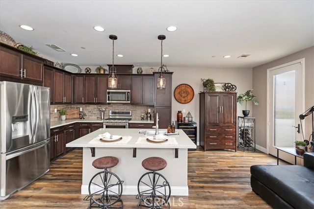 2932 Via Fiano, Ontario CA: https://media.crmls.org/medias/488cbe14-4697-4164-879e-4f13765e6416.jpg