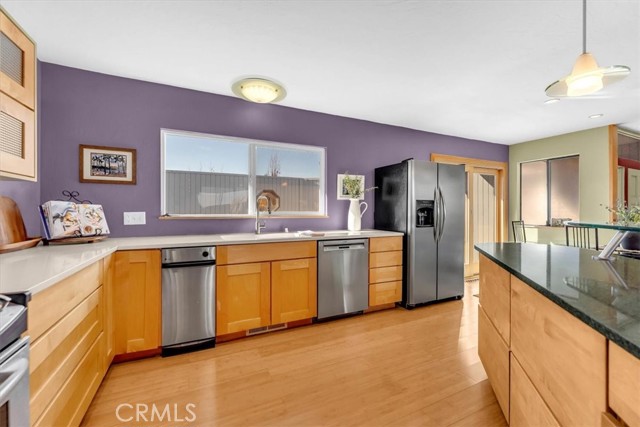 Detail Gallery Image 9 of 27 For 846 Rio St, Red Bluff,  CA 96080 - 2 Beds | 2 Baths