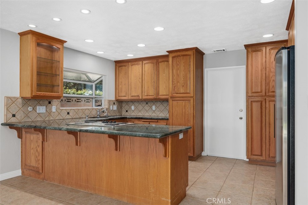 1075 La Reina - photo 9