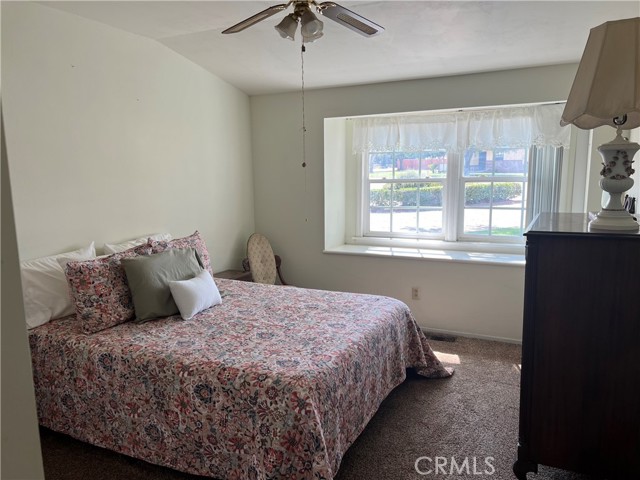 28900 Reservoir Avenue, Nuevo CA: https://media.crmls.org/medias/488cf85d-586e-4392-b68b-0eeffb32912b.jpg