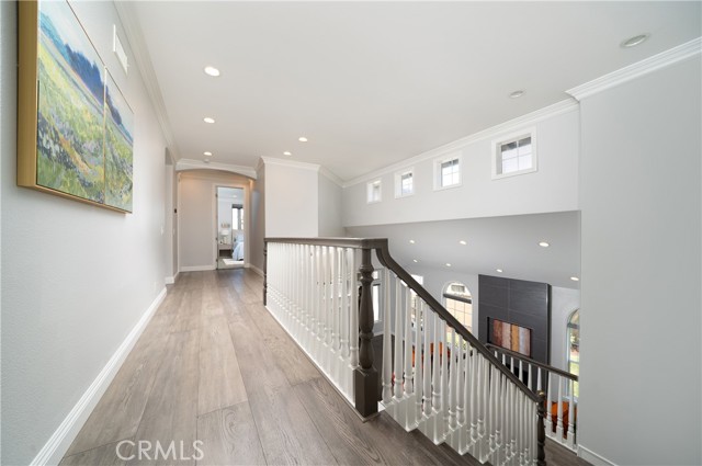 5712 Ocean Vista Drive, Huntington Beach CA: https://media.crmls.org/medias/488d46fa-d69e-454d-ab9b-bcb7a04d57cf.jpg