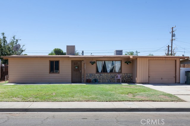Detail Gallery Image 1 of 1 For 24262 Sage Ave, Boron,  CA 93516 - 4 Beds | 2 Baths