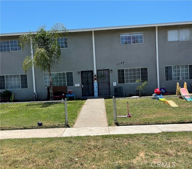 Detail Gallery Image 2 of 2 For 1126 Cero Ct, Redlands,  CA 92374 - 2 Beds | 1/1 Baths