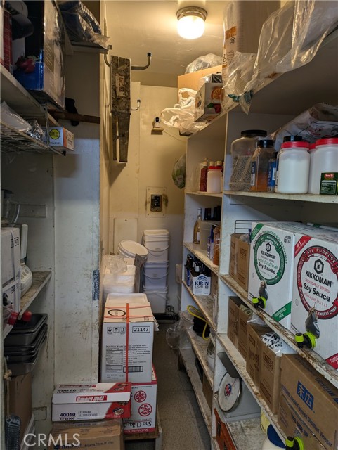 0, Covina CA: https://media.crmls.org/medias/488e290a-a320-4797-a7a5-6d7cab385e2c.jpg