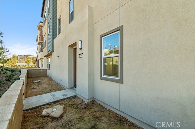 Detail Gallery Image 3 of 37 For 466 Lobata, Irvine,  CA 92618 - 4 Beds | 3/1 Baths