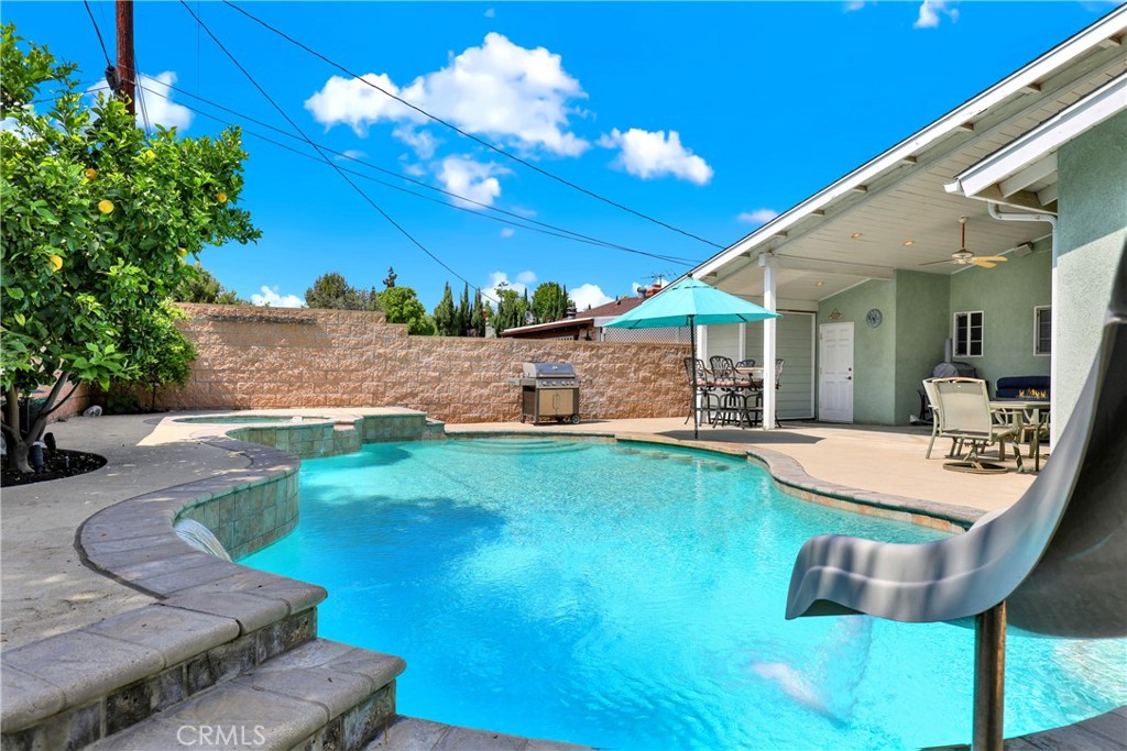 MLS #OC25128179 img 36