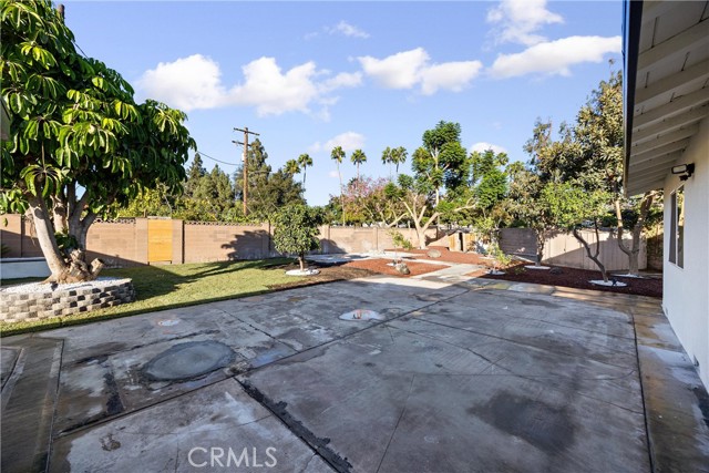 Detail Gallery Image 30 of 39 For 1555 W Wakefield Ave, Anaheim,  CA 92802 - 4 Beds | 3/1 Baths