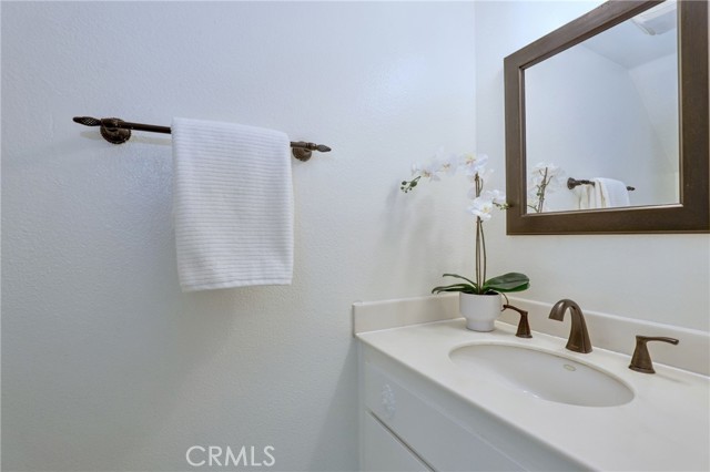 Detail Gallery Image 11 of 23 For 35 Bentwood Ln, Aliso Viejo,  CA 92656 - 2 Beds | 1/1 Baths