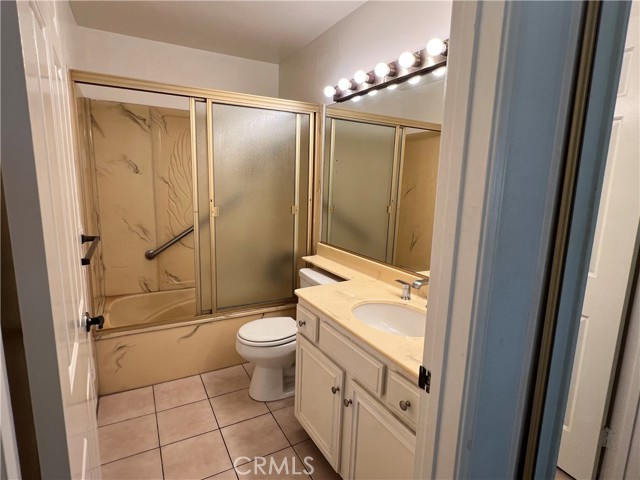 Detail Gallery Image 25 of 28 For 121 S Hope St #2,  Los Angeles,  CA 90012 - 2 Beds | 2/1 Baths