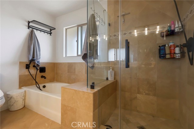 Detail Gallery Image 22 of 25 For 1611 W 208th #3,  Torrance,  CA 90501 - 3 Beds | 3 Baths