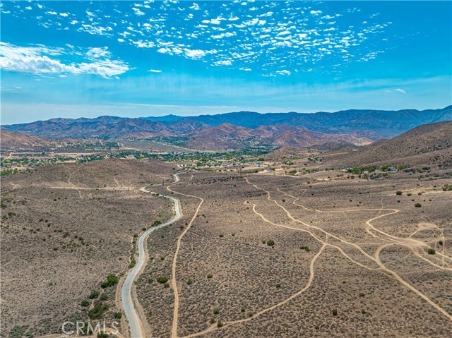 5329 Hubbard Road, Acton CA: https://media.crmls.org/medias/489203fa-58d7-457b-9957-1788b200e791.jpg