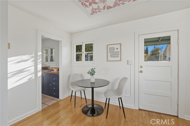 Image 34 of 50 For 3327 Hollydale Dr.